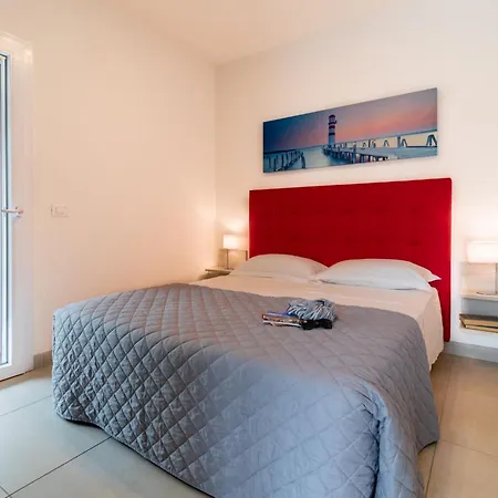 Iris Suite-3 By Interhome * Bibione