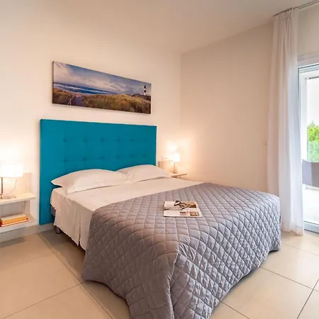 Iris Suite-3 By Interhome Apartament